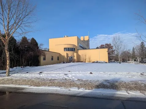 4021 Thomas Avenue N Minneapolis MN 55412