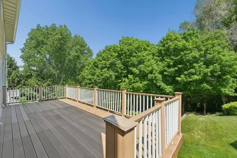9220 Hillside Trail S Cottage Grove MN 55016