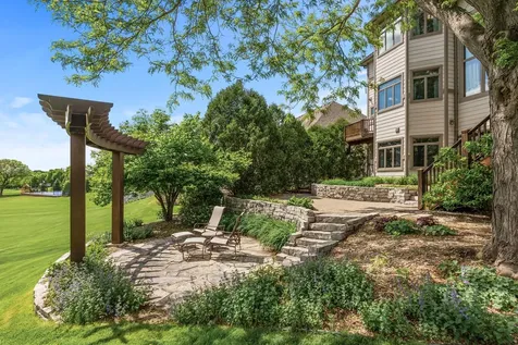 1595 River Shore Drive Hastings MN 55033