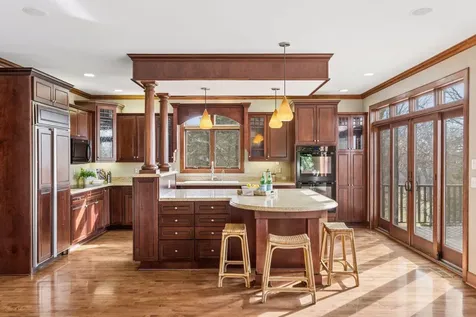 1595 River Shore Drive Hastings MN 55033