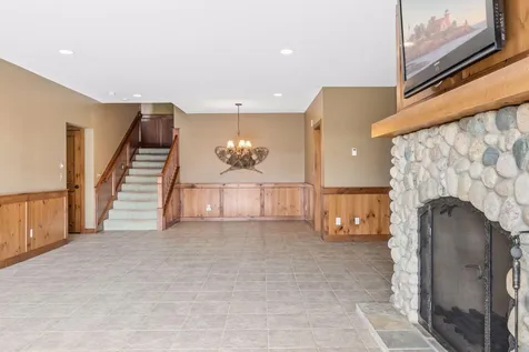 1595 River Shore Drive Hastings MN 55033