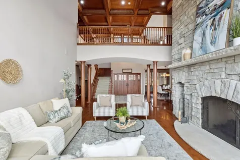 1595 River Shore Drive Hastings MN 55033