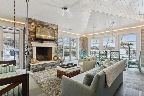 4750 Baycliffe Drive Excelsior MN 55331