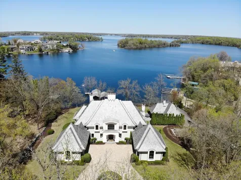 4750 Baycliffe Drive Excelsior MN 55331