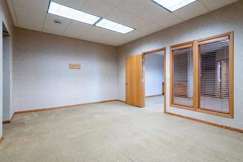 146 2nd Avenue NE Valley City ND 58072