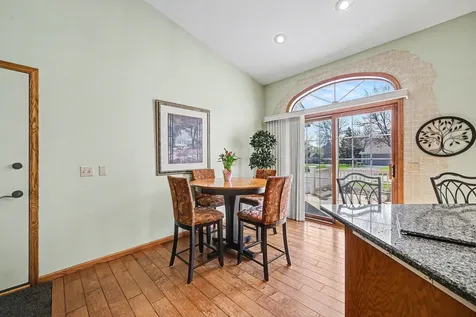 1723 Donegal Drive Woodbury MN 55125