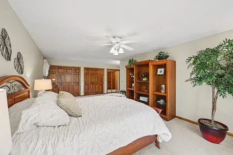 1723 Donegal Drive Woodbury MN 55125