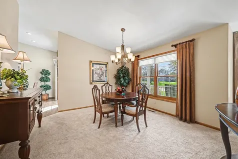 1723 Donegal Drive Woodbury MN 55125