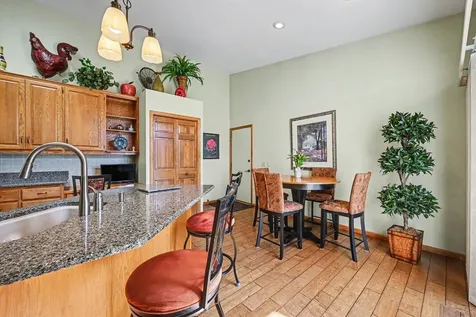 1723 Donegal Drive Woodbury MN 55125