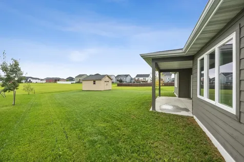 1029 44th Avenue S Moorhead MN 56560