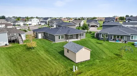 1029 44th Avenue S Moorhead MN 56560