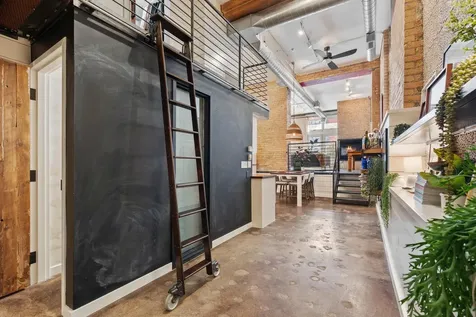 801 Washington Avenue N Minneapolis MN 55401
