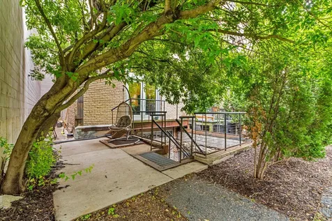 801 Washington Avenue N Minneapolis MN 55401
