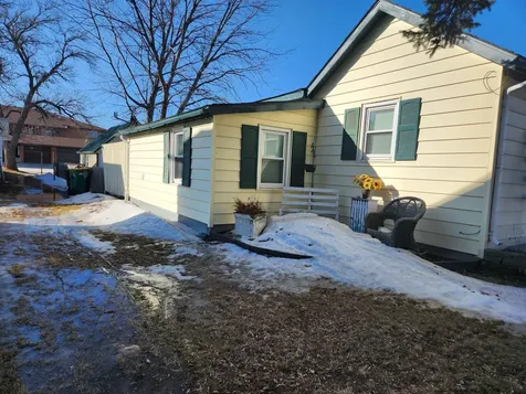 202 Langer Avenue S Casselton ND 58012
