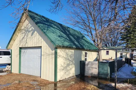 202 Langer Avenue S Casselton ND 58012