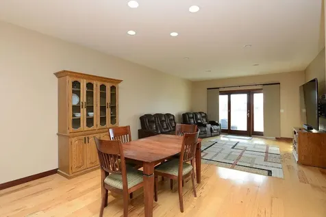 4615 Beach Lane S Fargo ND 58104