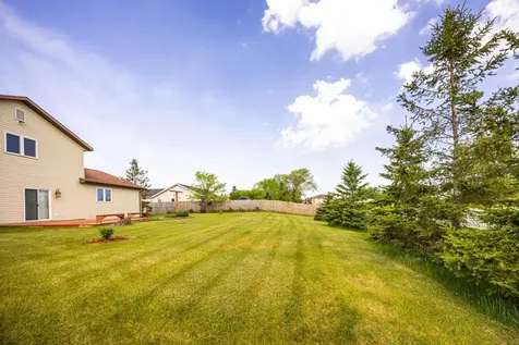 1124 Garnet Boulevard Detroit Lakes MN 56501