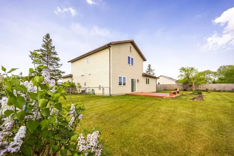 1124 Garnet Boulevard Detroit Lakes MN 56501