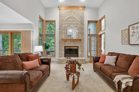 13452 Flagstaff Avenue Apple Valley MN 55124