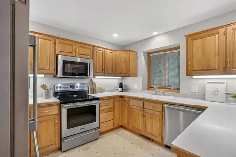 13452 Flagstaff Avenue Apple Valley MN 55124