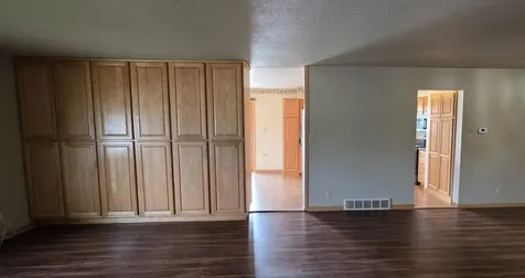 925 Riverview Drive Valley City ND 58072