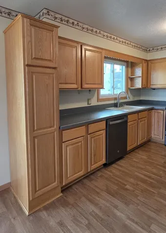 925 Riverview Drive Valley City ND 58072