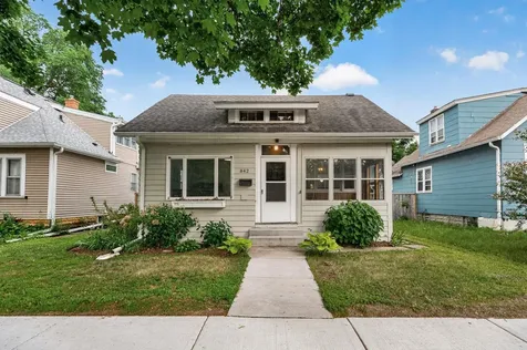 842 Randolph Avenue Saint Paul MN 55102