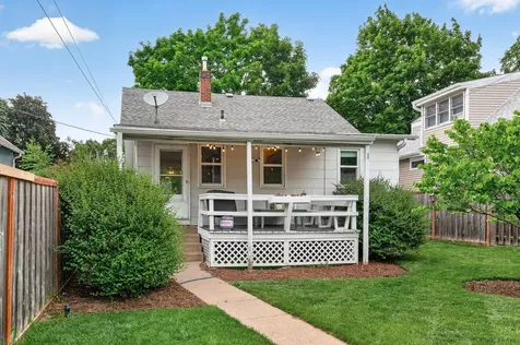 842 Randolph Avenue Saint Paul MN 55102