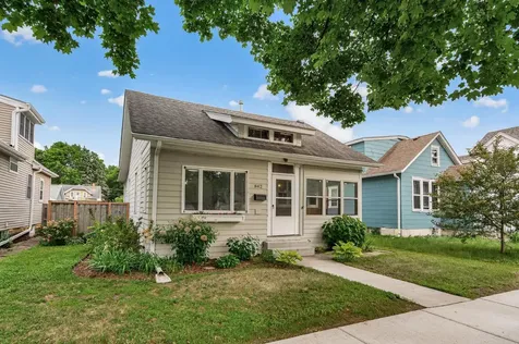 842 Randolph Avenue Saint Paul MN 55102