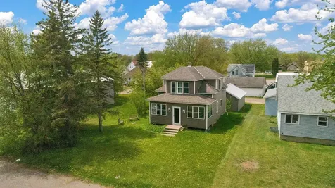465 4th Avenue S Isle MN 56342