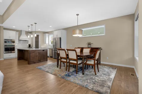 16322 Equestrian Trail Lakeville MN 55044