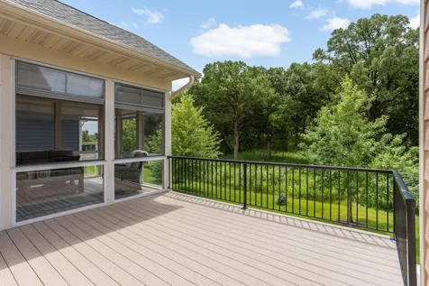 16322 Equestrian Trail Lakeville MN 55044