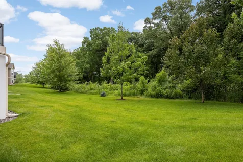 16322 Equestrian Trail Lakeville MN 55044