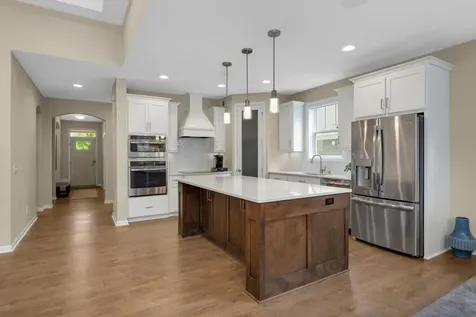 16322 Equestrian Trail Lakeville MN 55044