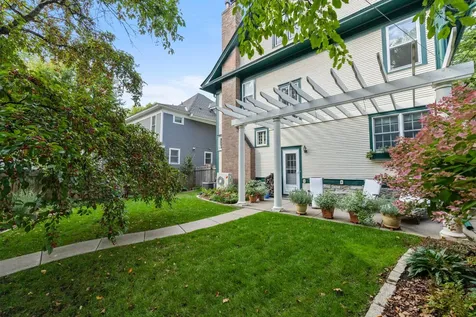 2017 Girard Avenue S Minneapolis MN 55405