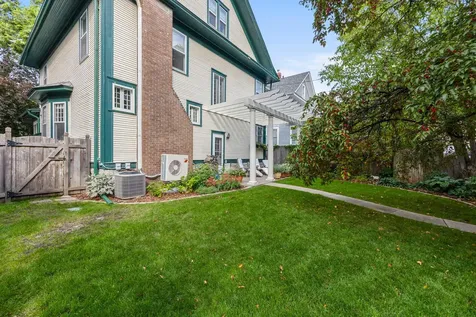 2017 Girard Avenue S Minneapolis MN 55405