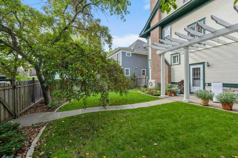 2017 Girard Avenue S Minneapolis MN 55405