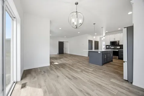 8916 Meadowlark Parkway Horace ND 58047
