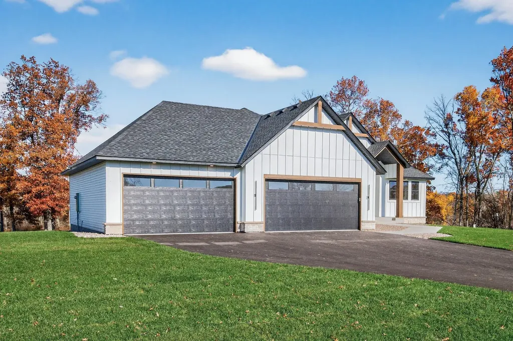 23463 Bridgestone Road NW Saint Francis MN 55070
