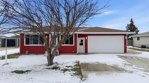 323 Maple Drive Mapleton ND 58059