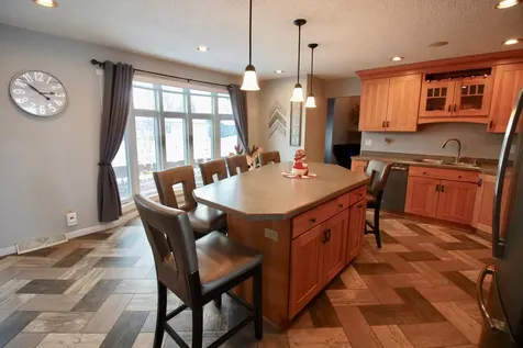 412 18th Avenue N Wahpeton ND 58075