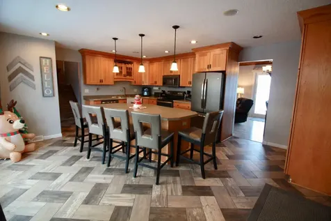412 18th Avenue N Wahpeton ND 58075