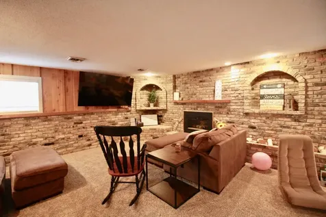 412 18th Avenue N Wahpeton ND 58075