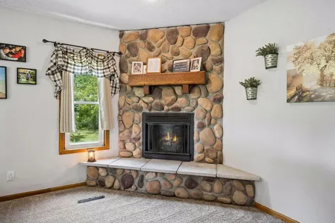 14158 590th Avenue Litchfield MN 55355