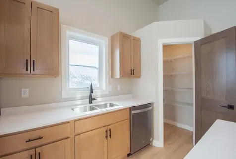 6590 68th Street S Horace ND 58047