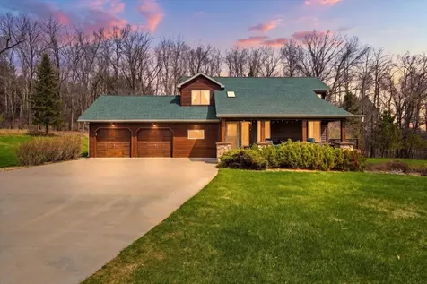 1226 Old Mill Road New Richmond WI 54017