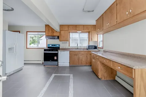 5030 Ewing Avenue N Brooklyn Center MN 55429