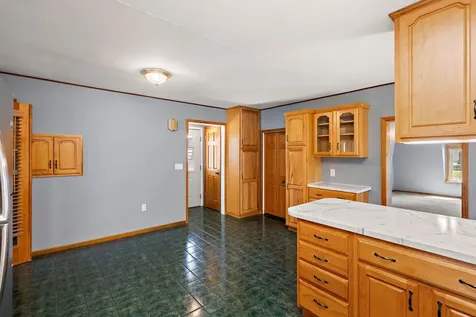 212 Central Avenue S Norwood Young America MN 55397
