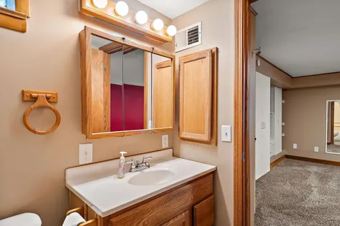 212 Central Avenue S Norwood Young America MN 55397