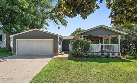 212 Central Avenue S Norwood Young America MN 55397